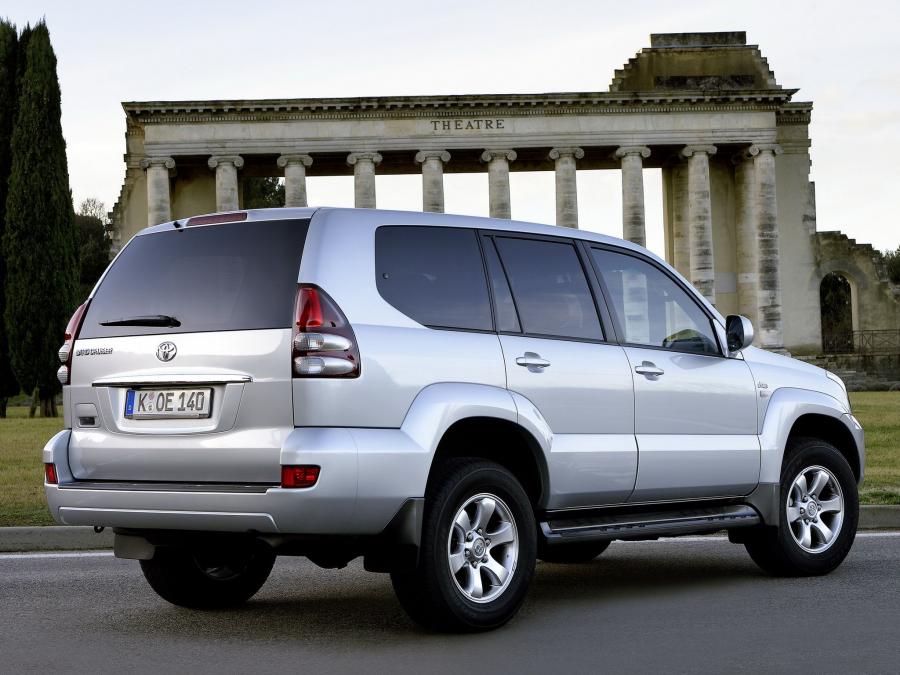  Toyota Land Cruiser Prado 120 5-Door 2007 года  (фото 13 из 22)